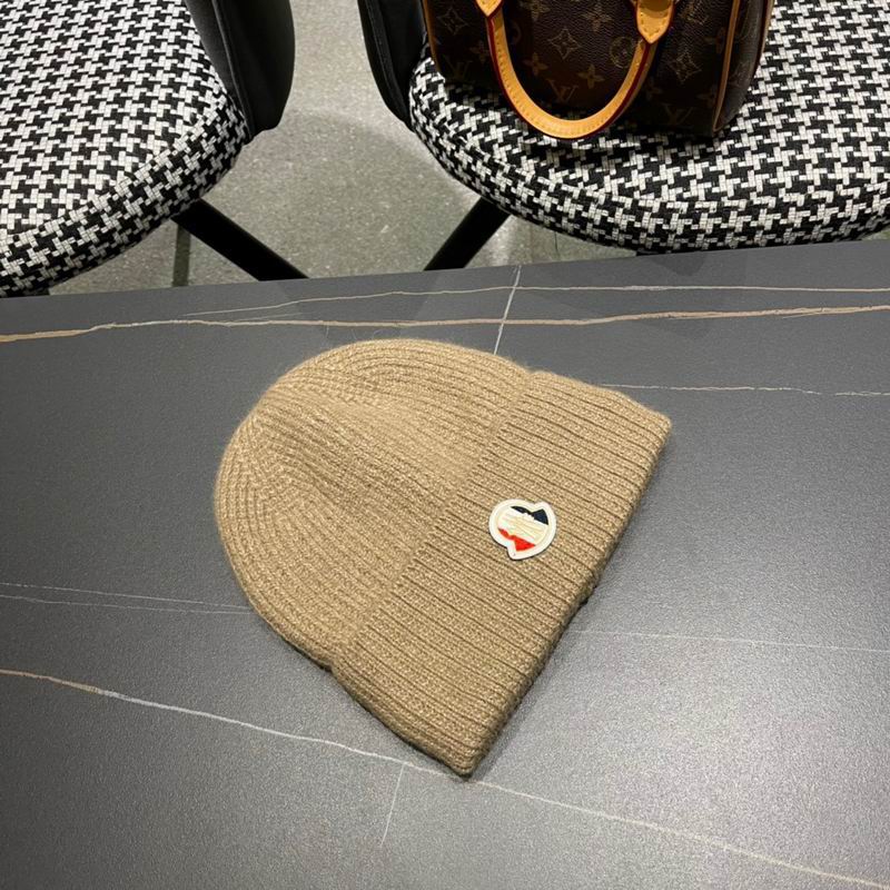 Moncler hat 27 (25)